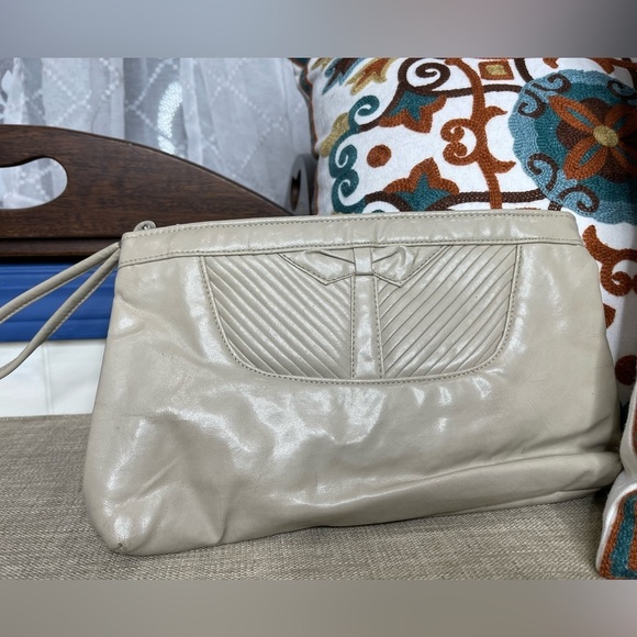 Vintage MCI Clutch Genuine Leather Cream Taupe Lined Bag Handbag Bow - Picture 1 of 5